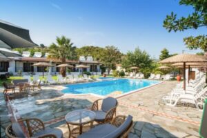 STRAWBERRY Skiathos, Agia Paraskevi Guest House