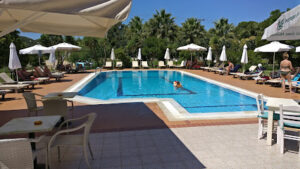 Sunset Hotel & Apartments